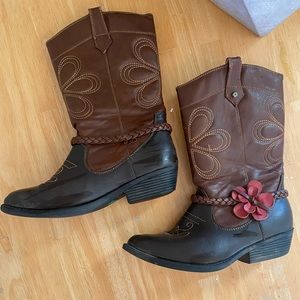 Girls cowboy boots